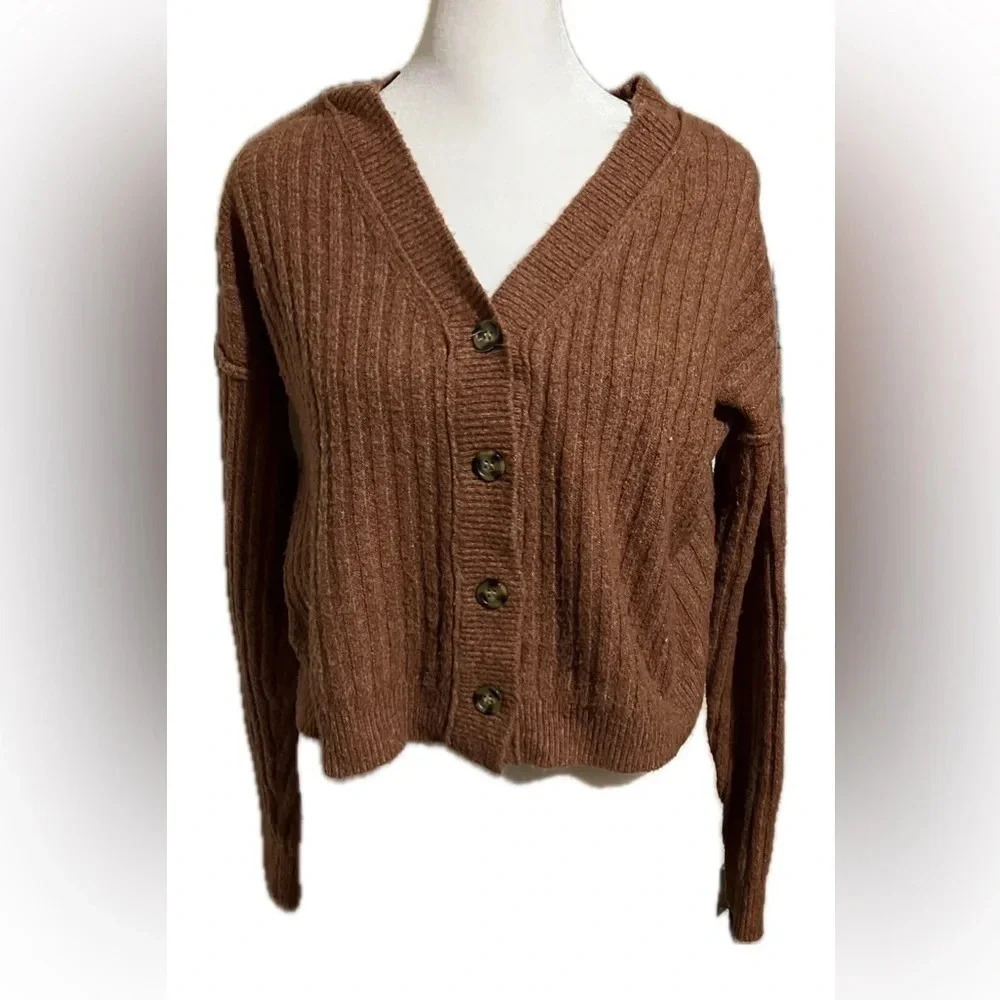 So juniors pumpkin color v-neck button cardigan small